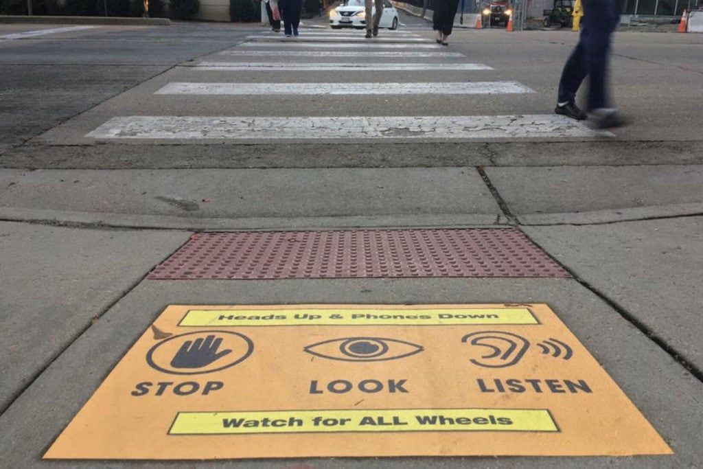 sidewalk curb ramp